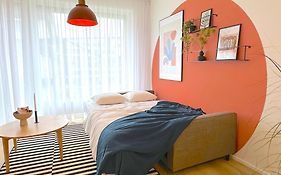 Design Apartment - Balcony, Free Parking, Yoga, 10 Mins To Center, By Gravity Prague