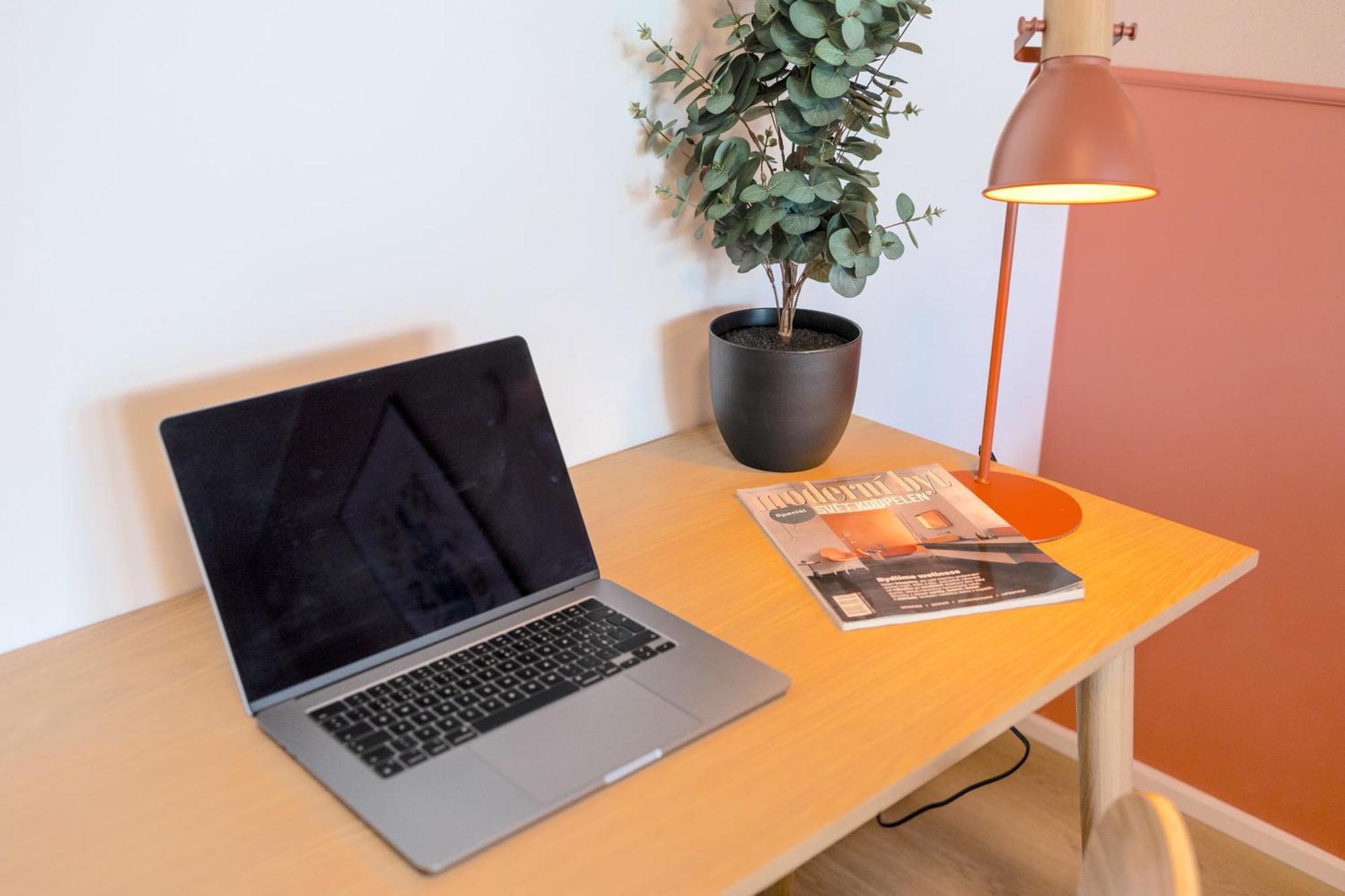 Design Apartment - Balcony, Free Parking, Yoga, 10 Mins To Center, By Gravity Prag Exterior foto